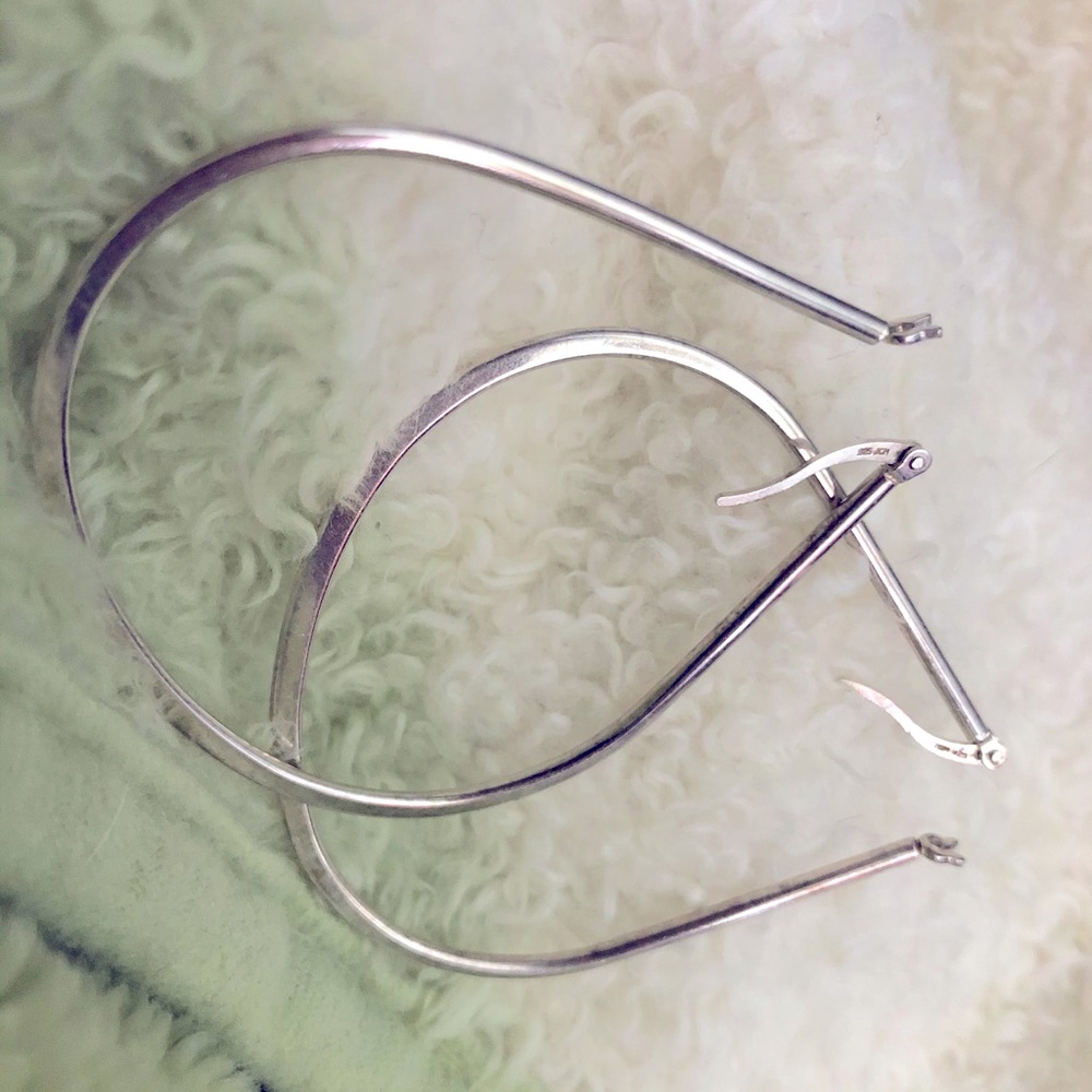 🇱🇷🇱🇷STERLING stamped set of Beautiful earrings